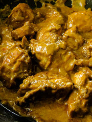 Indian chicken curry(made with yogurt tomato gravy)